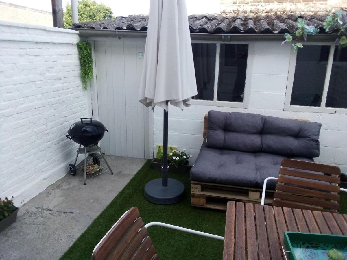 Agreable Maison Avec Cour A 10Min De Liege Herstal Eksteriør billede