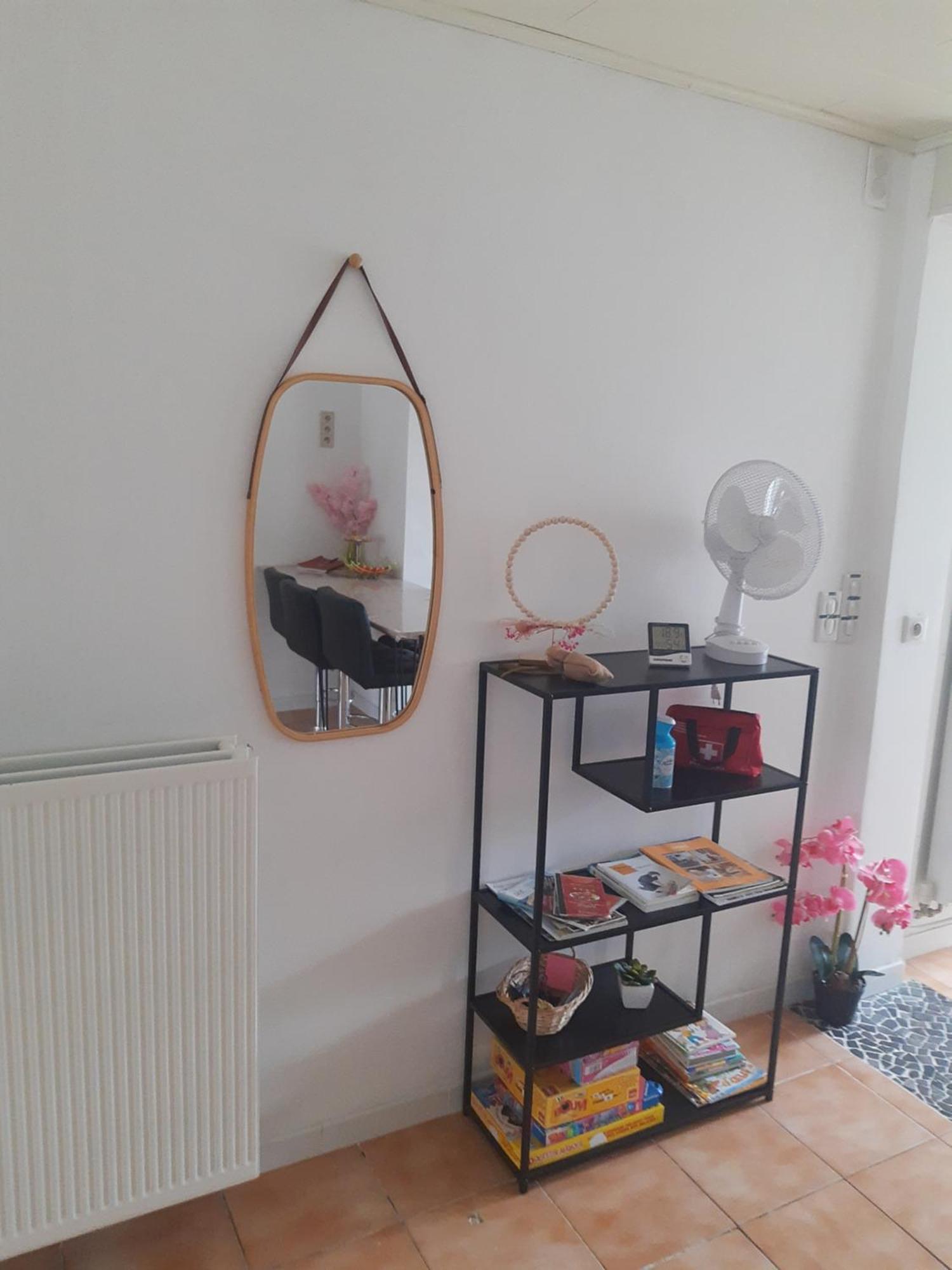 Agreable Maison Avec Cour A 10Min De Liege Herstal Eksteriør billede